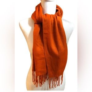 Geoffrey Beene Italian Scarf